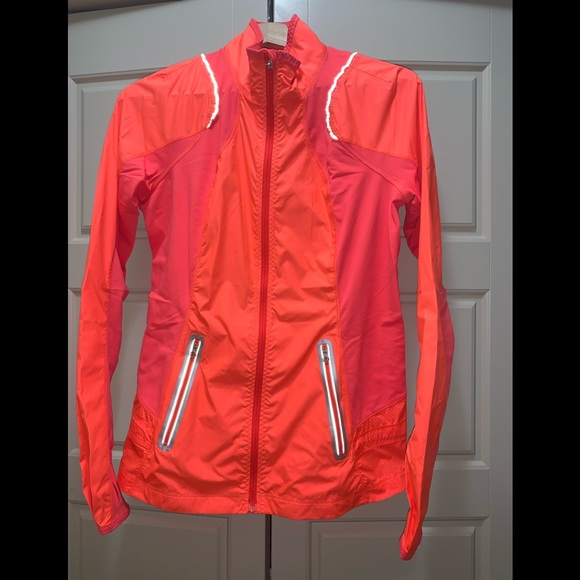 ❌sold❌Lululemon running jacket - Picture 1 of 4